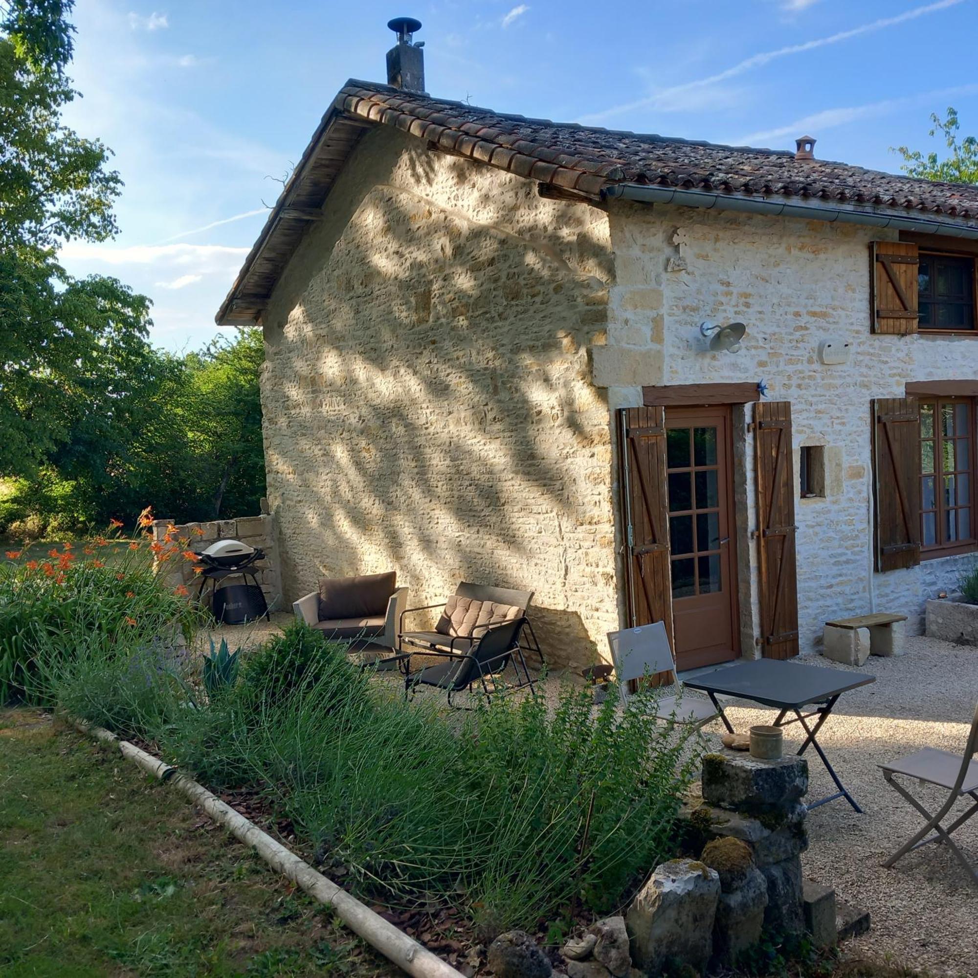 La Petite Bellarderie Villa Champniers  Екстериор снимка